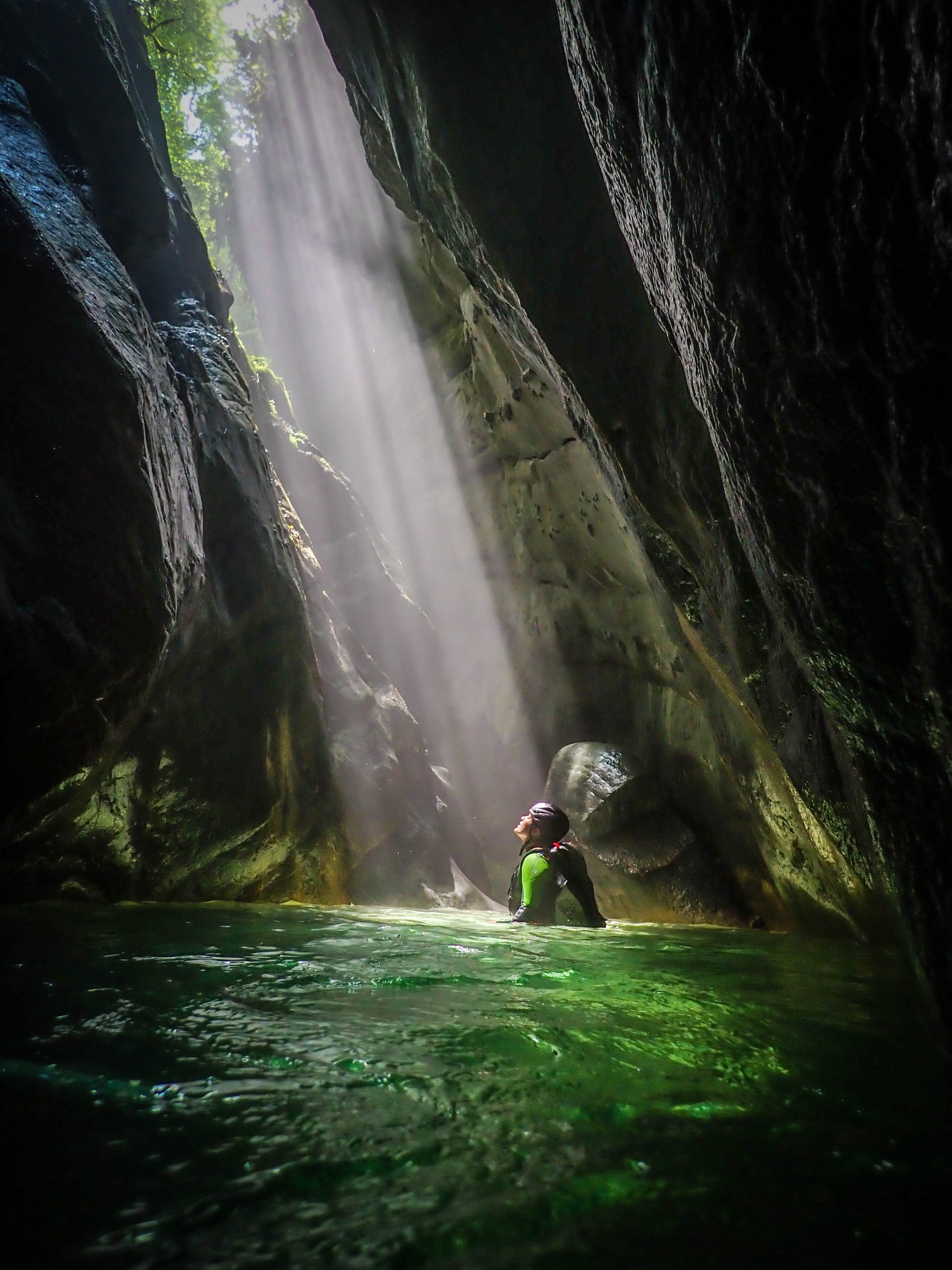 services-02 Canyoning Pirineos Julio 2023 3 Scaled